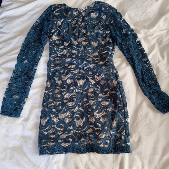 Seductions, Medium, Teal - Picture 1 of 1